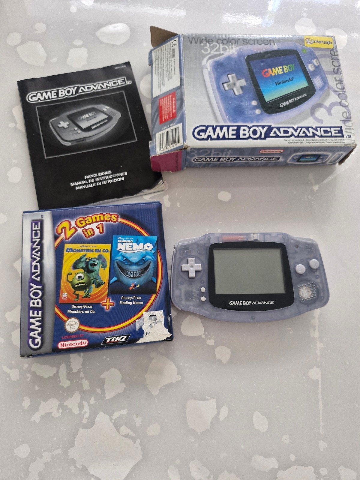 console de vintage en très bonne état