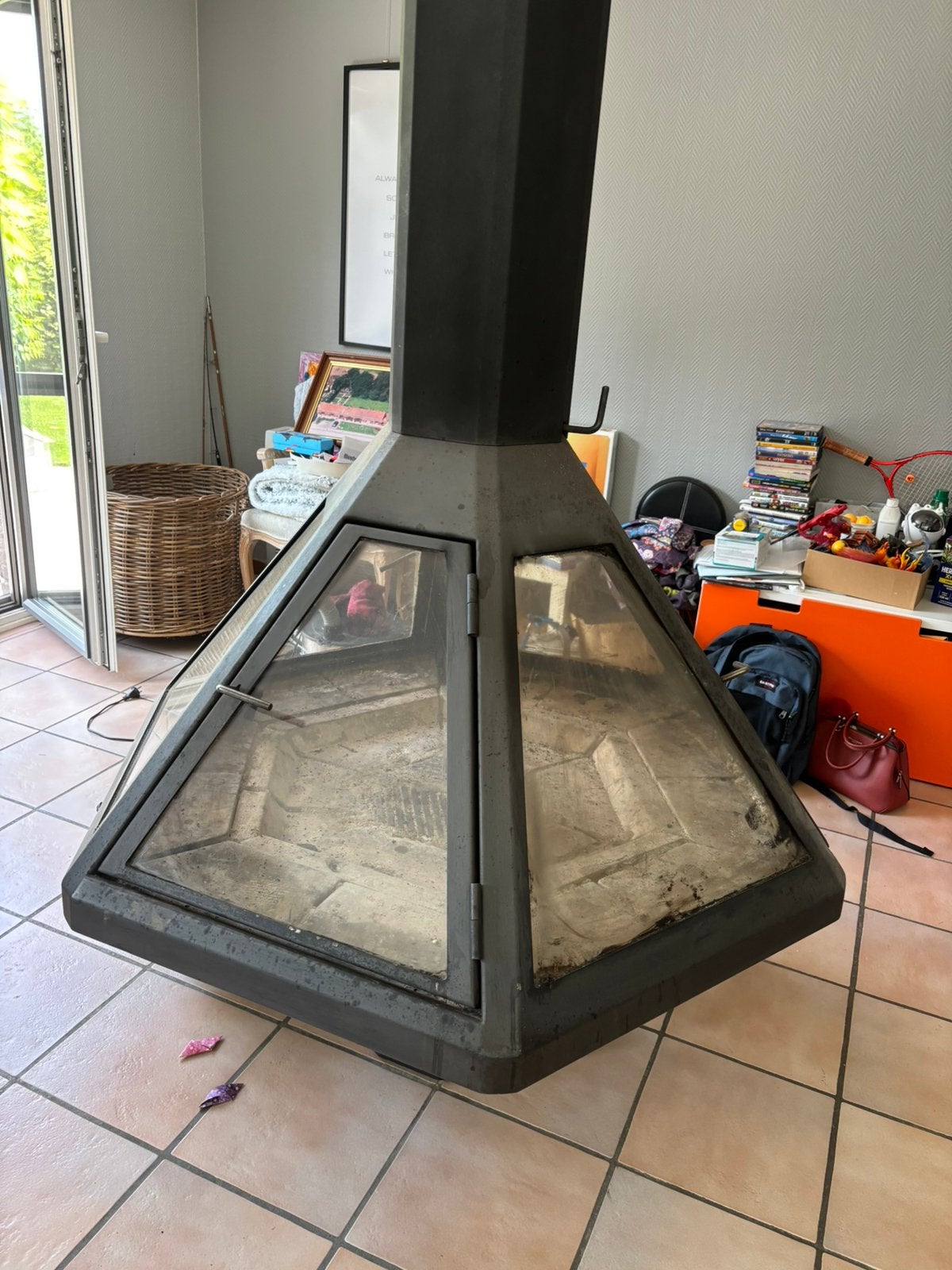 Feu ouvert / cheminée centrale DON BAR, Enlèvement, Utilisé, Cheminée sur pied, Cheminée au bois