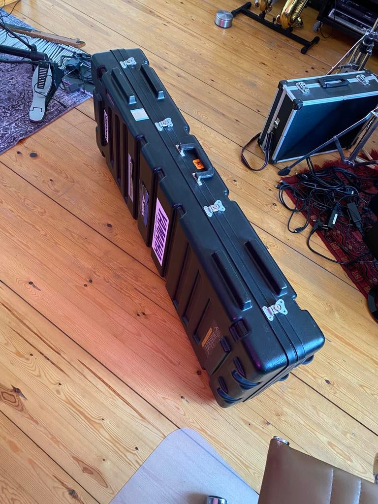 Fantom Xa + flightcase!, Ophalen, 61 toetsen, Roland, Zo goed als nieuw