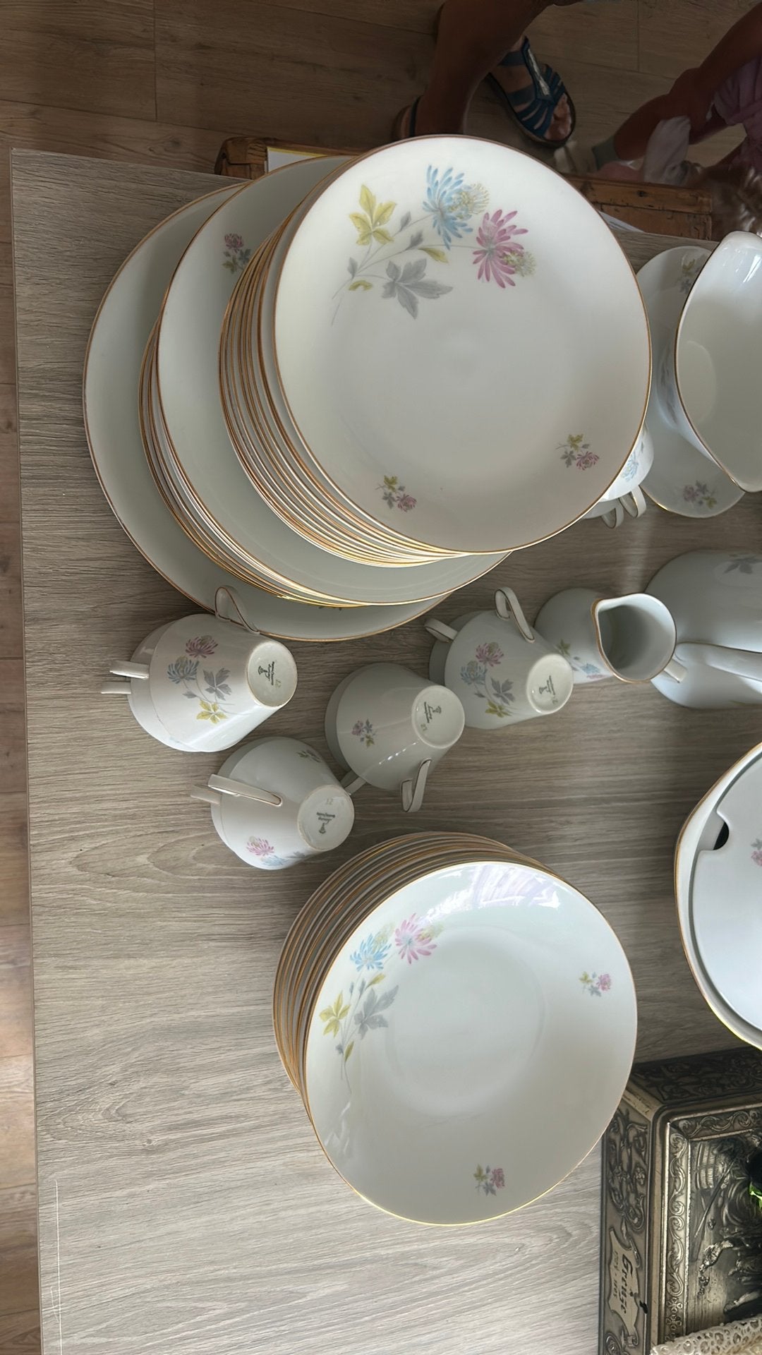 Volledig servies 12-delig in heel goede staat, Antiek en Kunst, Ophalen