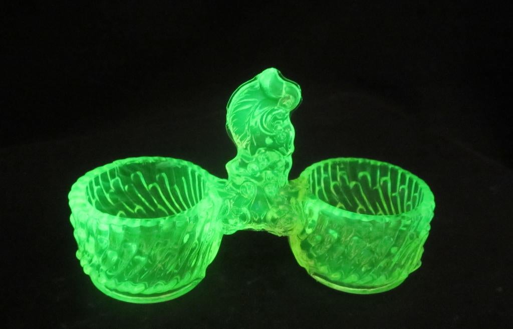 Antieke art deco uranium vaseline glazen peper en zout, Antiek en Kunst, Verzenden