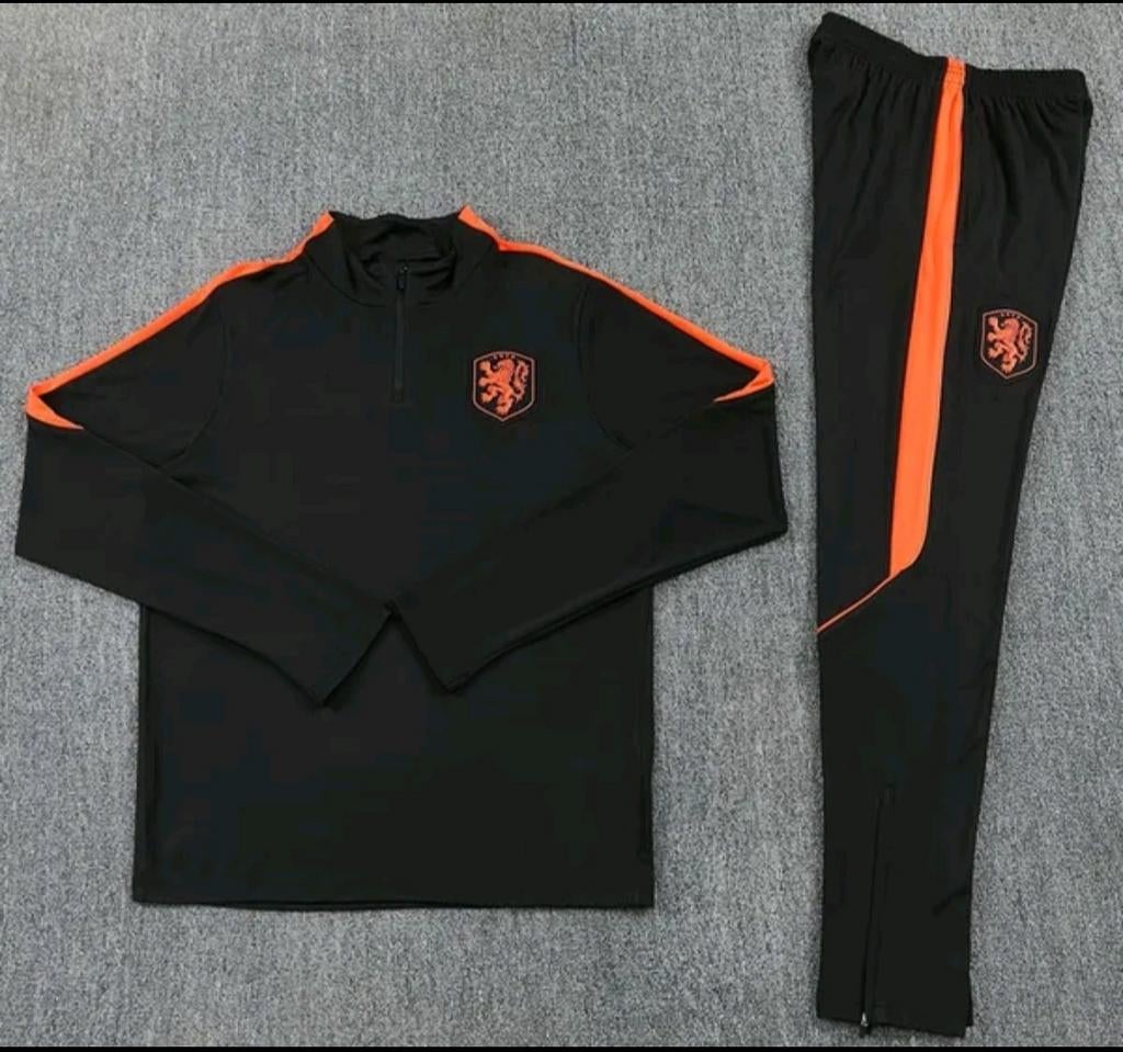 Nederlands elftal Trainingspakken Nieuw WorldCup 2026, Envoi