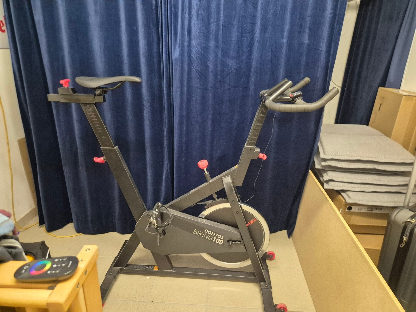 domyos hometrainer 100, Enlèvement, Comme neuf, Vélo d'appartement