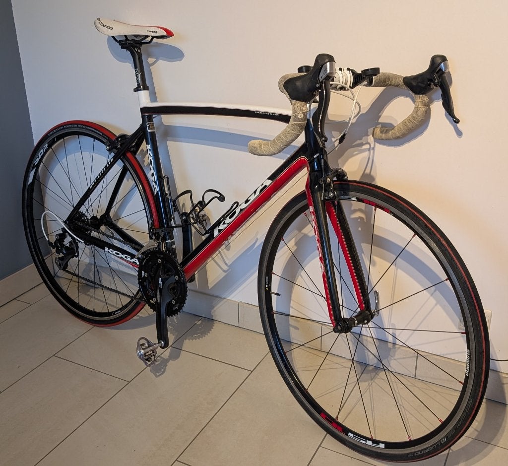 Koga racefiets maat 56 – Shimano 105 3x10 – zwart/rood/wit, Vélos & Vélomoteurs, Frein sur jante, Aluminium, Enlèvement, Utilisé