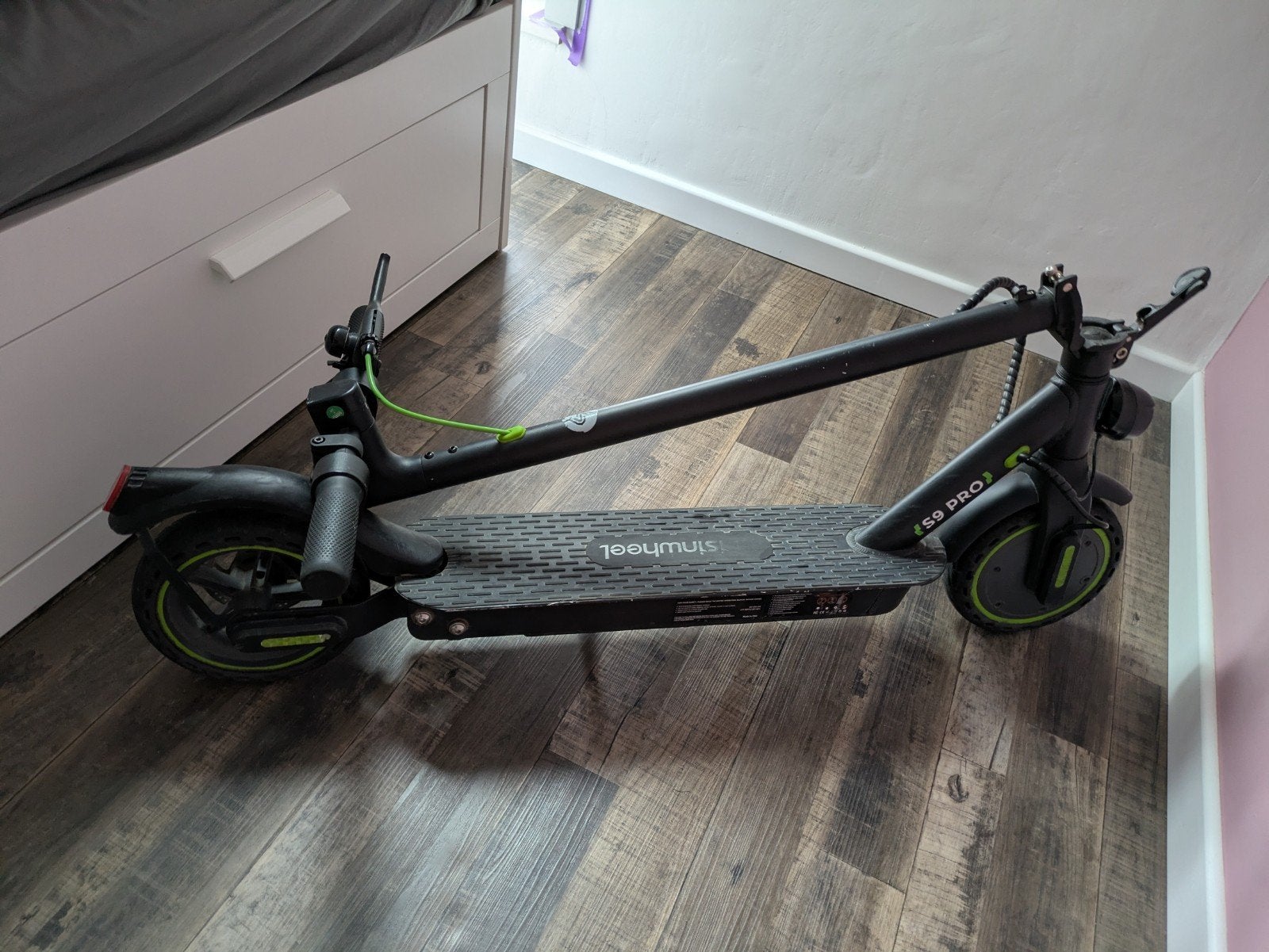 Trotinette isinwheel s9 pro

Etat utilisé... voir p, Ophalen