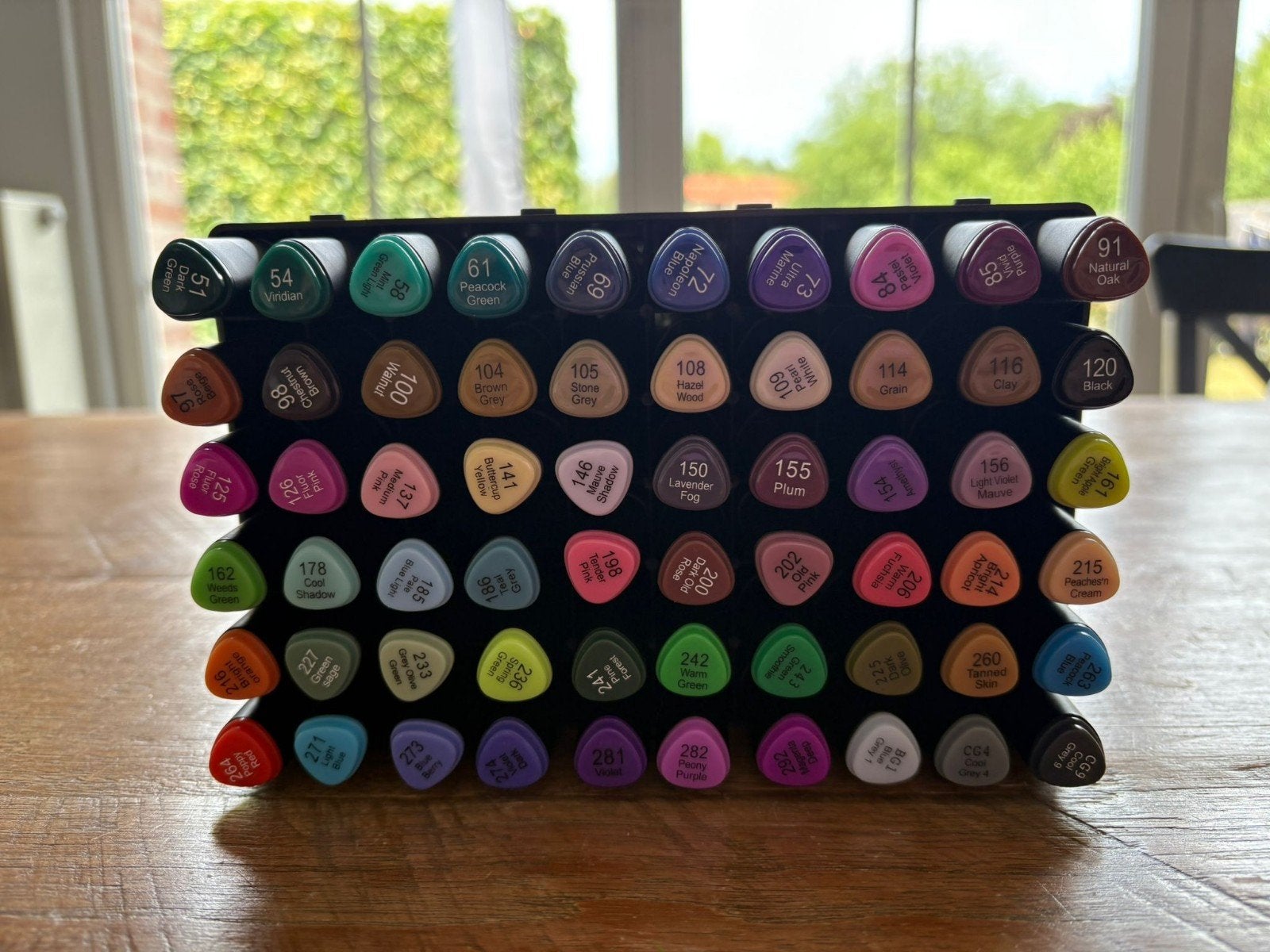 60 twinmarkers fijne tip en brushtip, Hobby en Vrije tijd, Ophalen of Verzenden