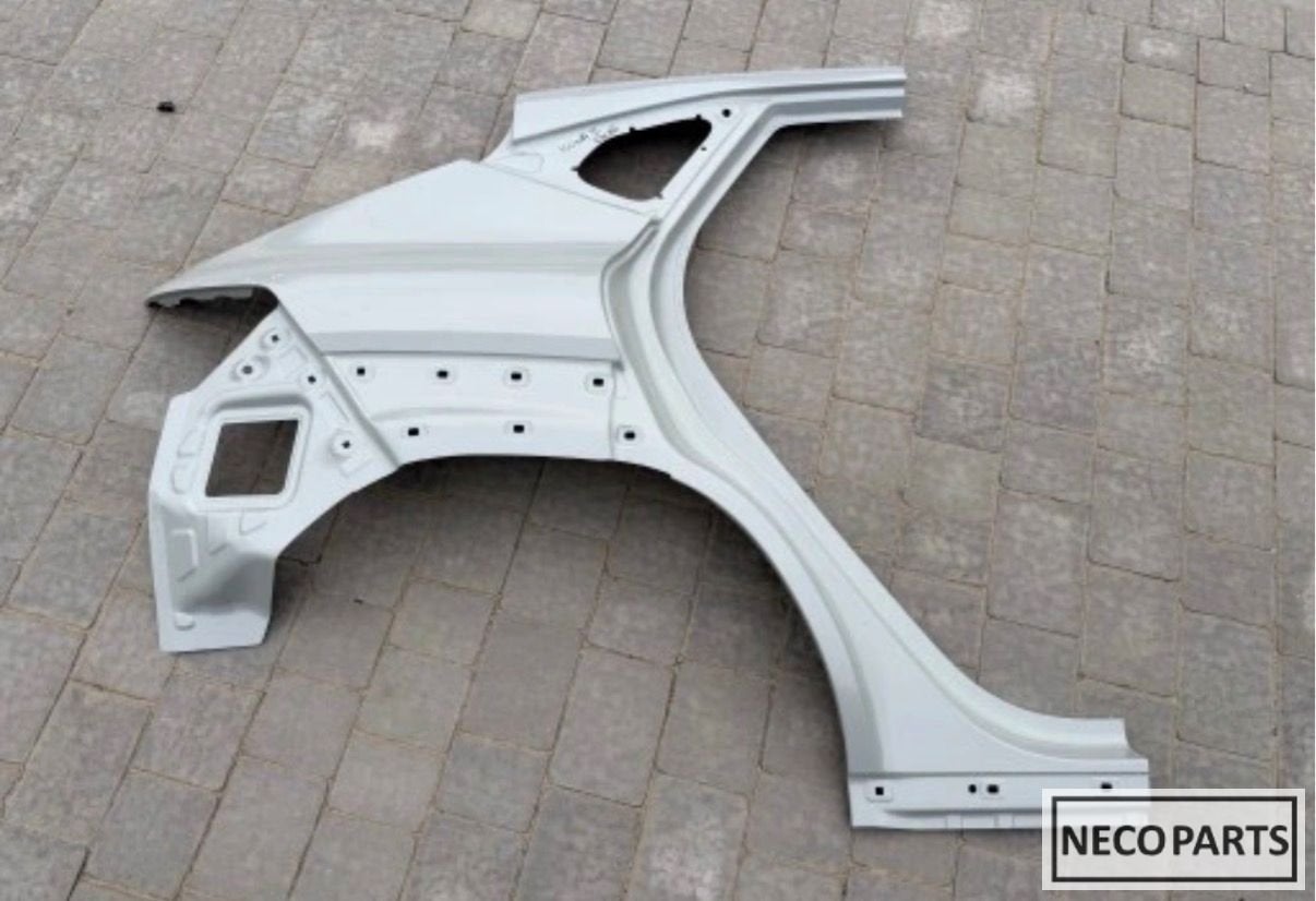 HYUNDAI KONA II SPATBORD ZIJSCHERM RECHTS ALLES LEVERBAAR!!, Gebruikt, -, Ophalen of Verzenden, Achter