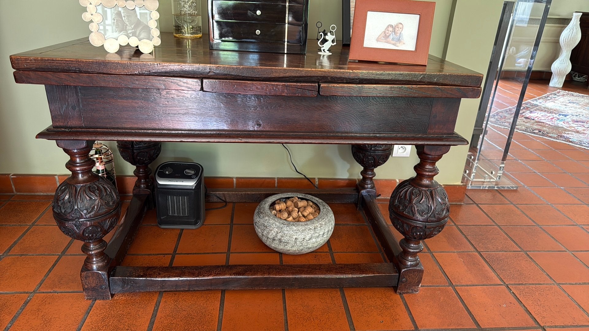 Eiken bolpoottafel met zijstukken, Ophalen