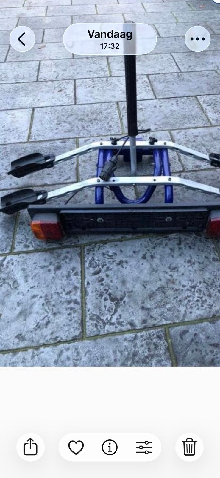 Fietsrek, Auto diversen, Fietsendragers, Ophalen, Zo goed als nieuw