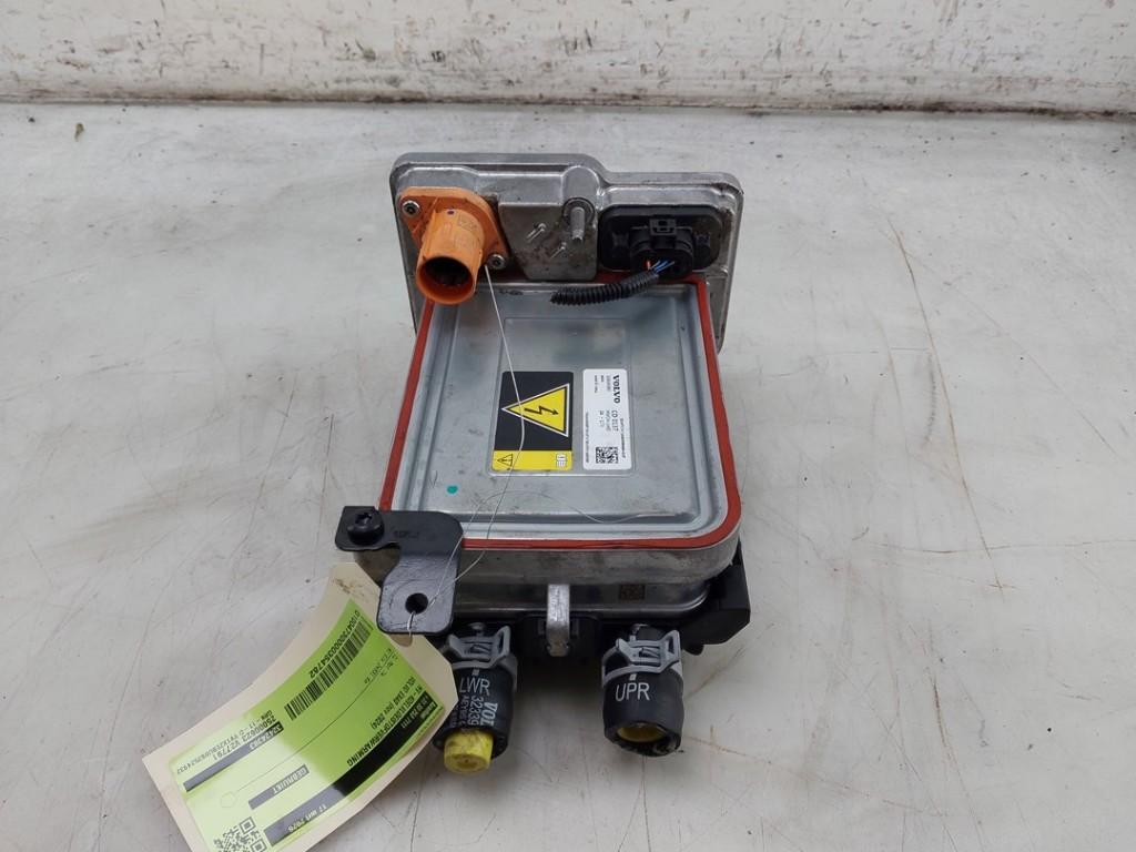 DIVERS Volvo EX40 (XZ) (|32352954|32424383|32400533|), Dhr. J. Ham, Administratie@autoham.nl, Nijkerkerstraat 27a 27a
3821 CD  AMERSFOORT, NL