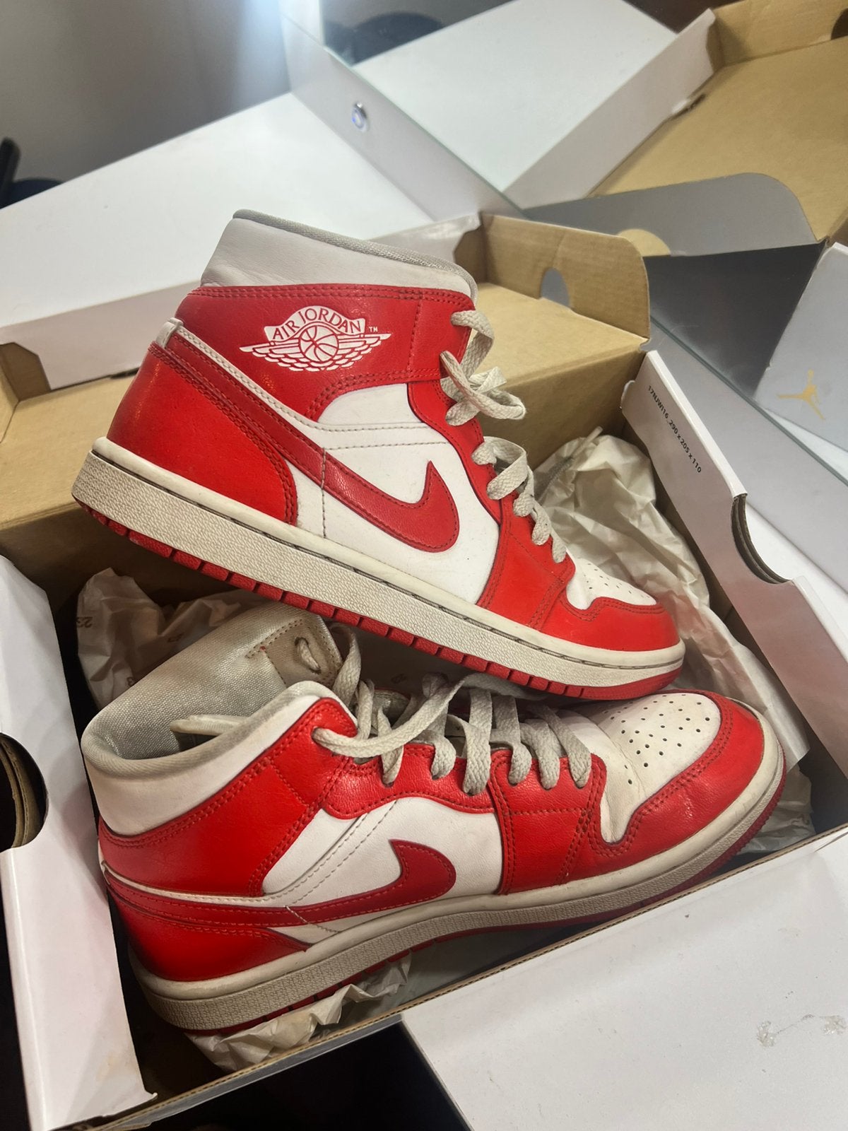 Jordan Circus, Kleding | Heren, Schoenen, Overige kleuren, Ophalen of Verzenden, Zo goed als nieuw, Sneakers