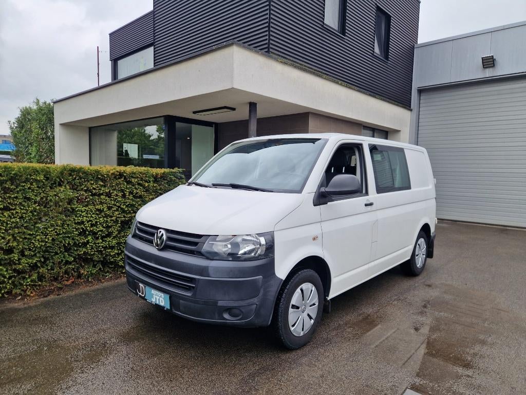 Vw T5 Lichte vracht dubbele cabine bj 2015 *garantie*, Auto's, Voorwielaandrijving, Zwart, 4 cilinders, 5 deurs