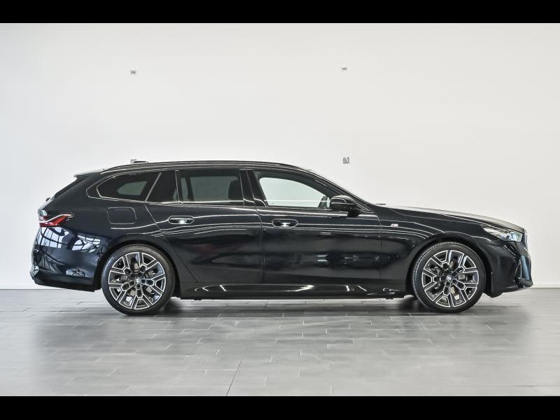 BMW Serie 5 530 M-Sport, Auto's, 1998 cc, https://public.car-pass.be/vhr/9a8760f4-d5bc-429b-8381-5be9fea9cd1e, Zwart, Bedrijf