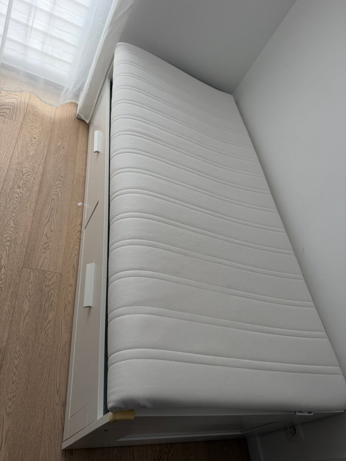 Lit extensible BRIMNES de Ikea+ matele+ topper, Maison & Meubles, Queen size, Comme neuf, Enlèvement, Sommier