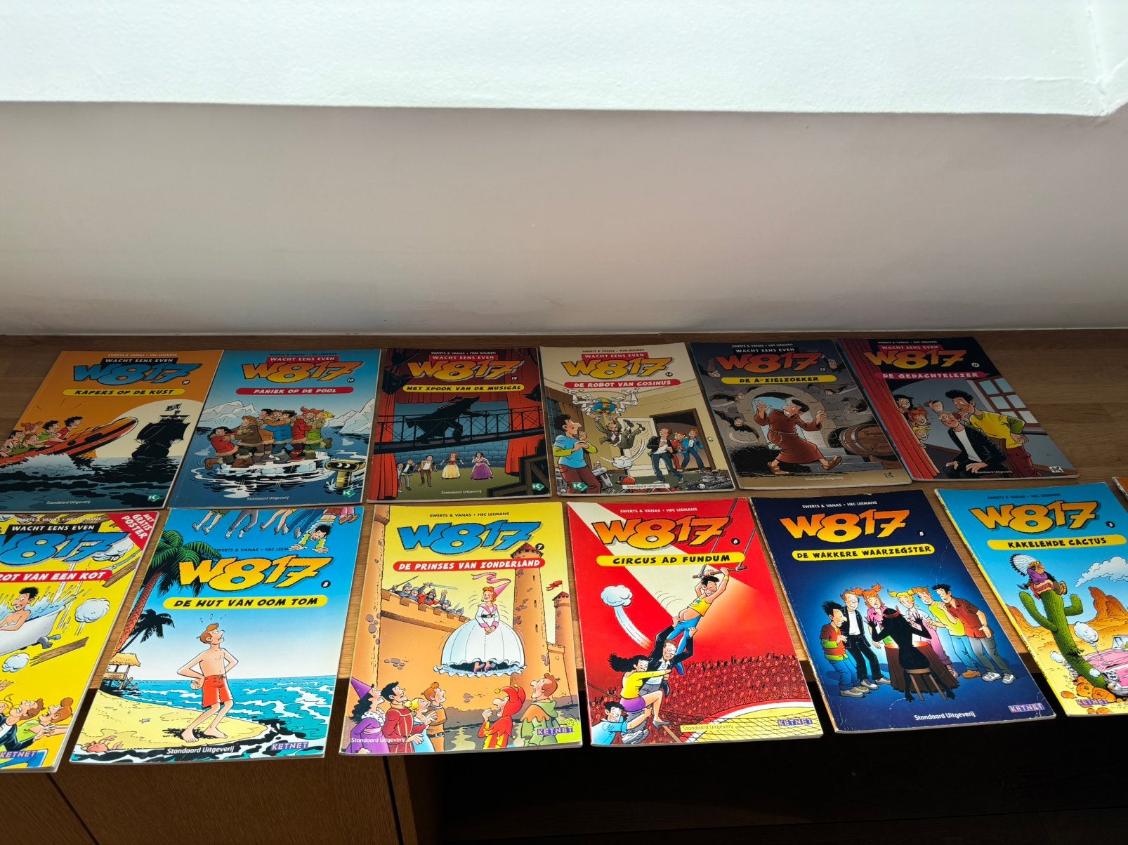 W817 stripverhalen, Boeken, Stripverhalen, Meerdere stripboeken, Ophalen of Verzenden, Zo goed als nieuw