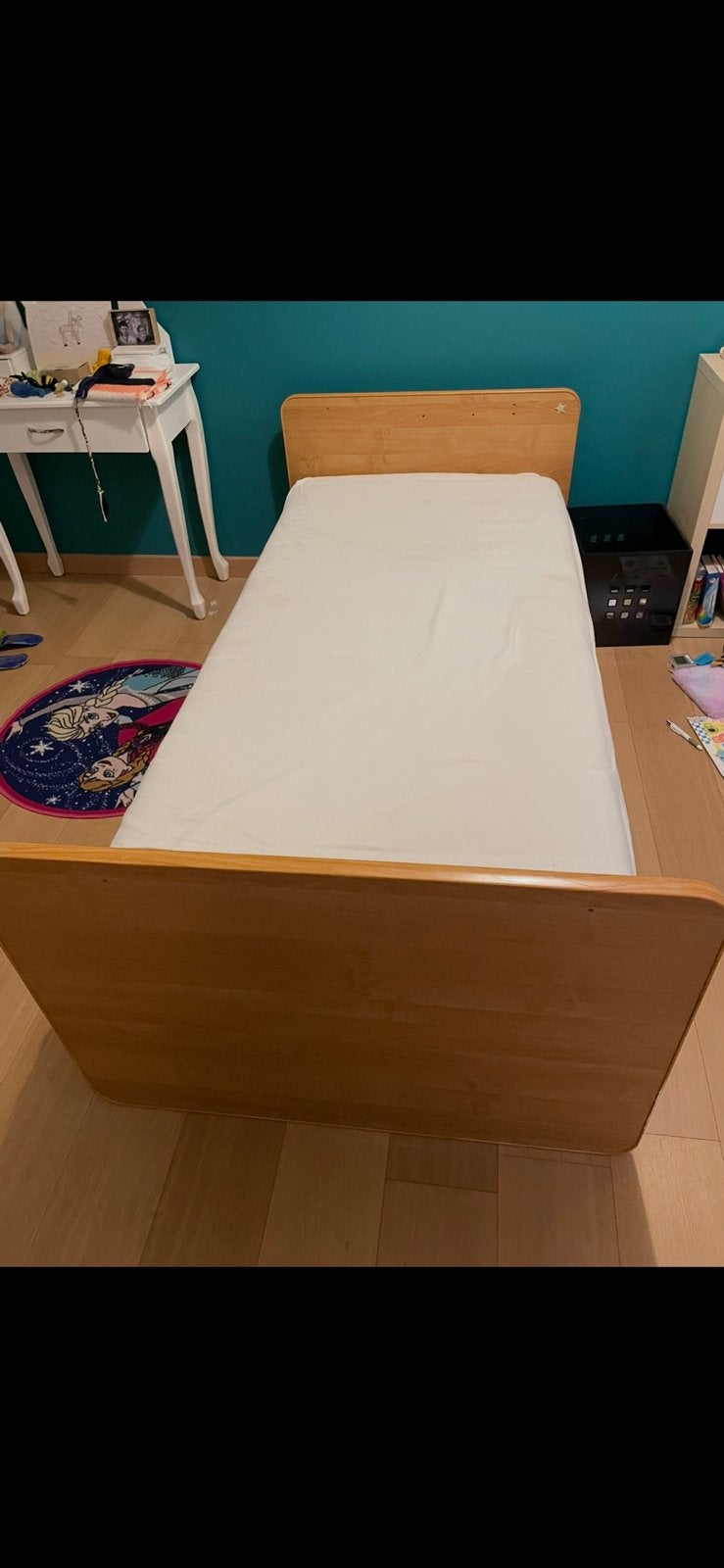 Eenpersoonsbed met matras., Ophalen, Eenpersoons