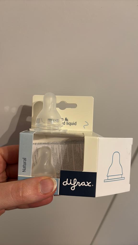 Difrax Natural Flow flessenspeen maat S 0+ 8 stuken, Kinderen en Baby's, Babyvoeding en Toebehoren, Ophalen, Zo goed als nieuw
