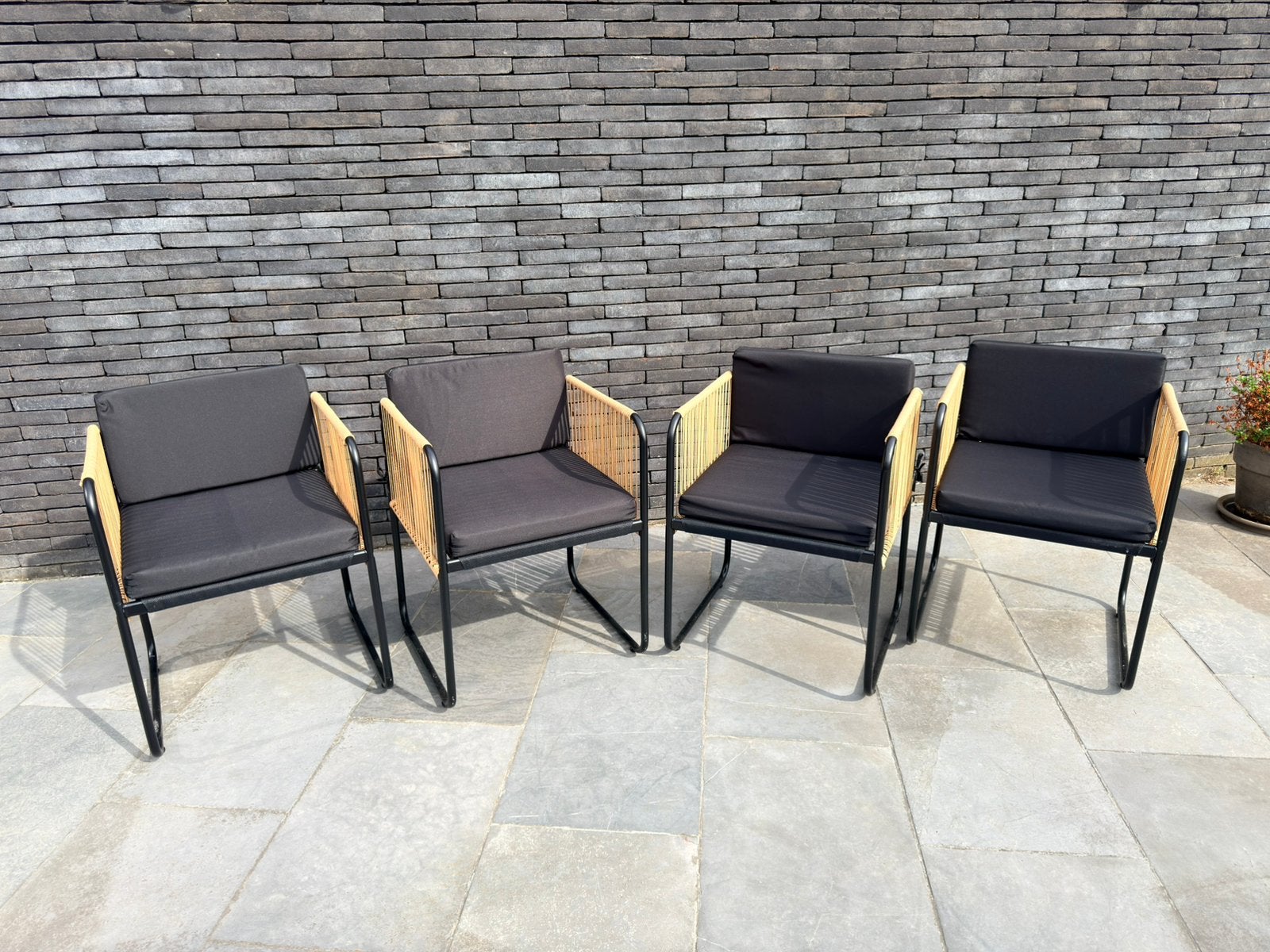 4x tuinstoelen metaal/riet incl wasbare kussens - nieuw!, Tuin en Terras, Tuinstoelen, Ophalen, Nieuw, Metaal, Stapelbaar