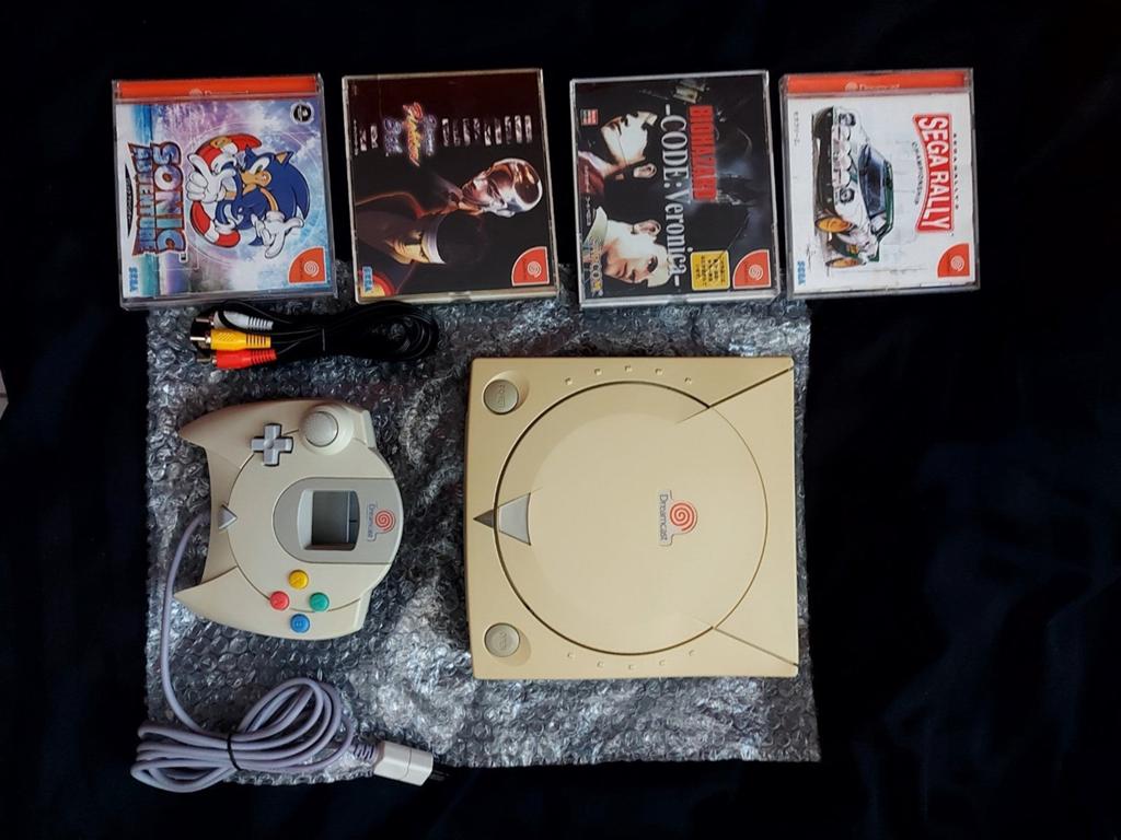 Sega Dreamcast (JAPANSE VERSIE!) + Stuur en 4 games, Consoles de jeu & Jeux vidéo, Enlèvement ou Envoi