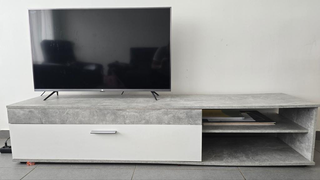 Gratis tv kast + vitrine + buffetkast., Enlèvement