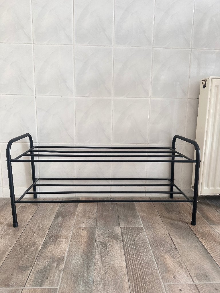 Zwart schoenenrek met 2 lagen, Ophalen, Gebruikt
