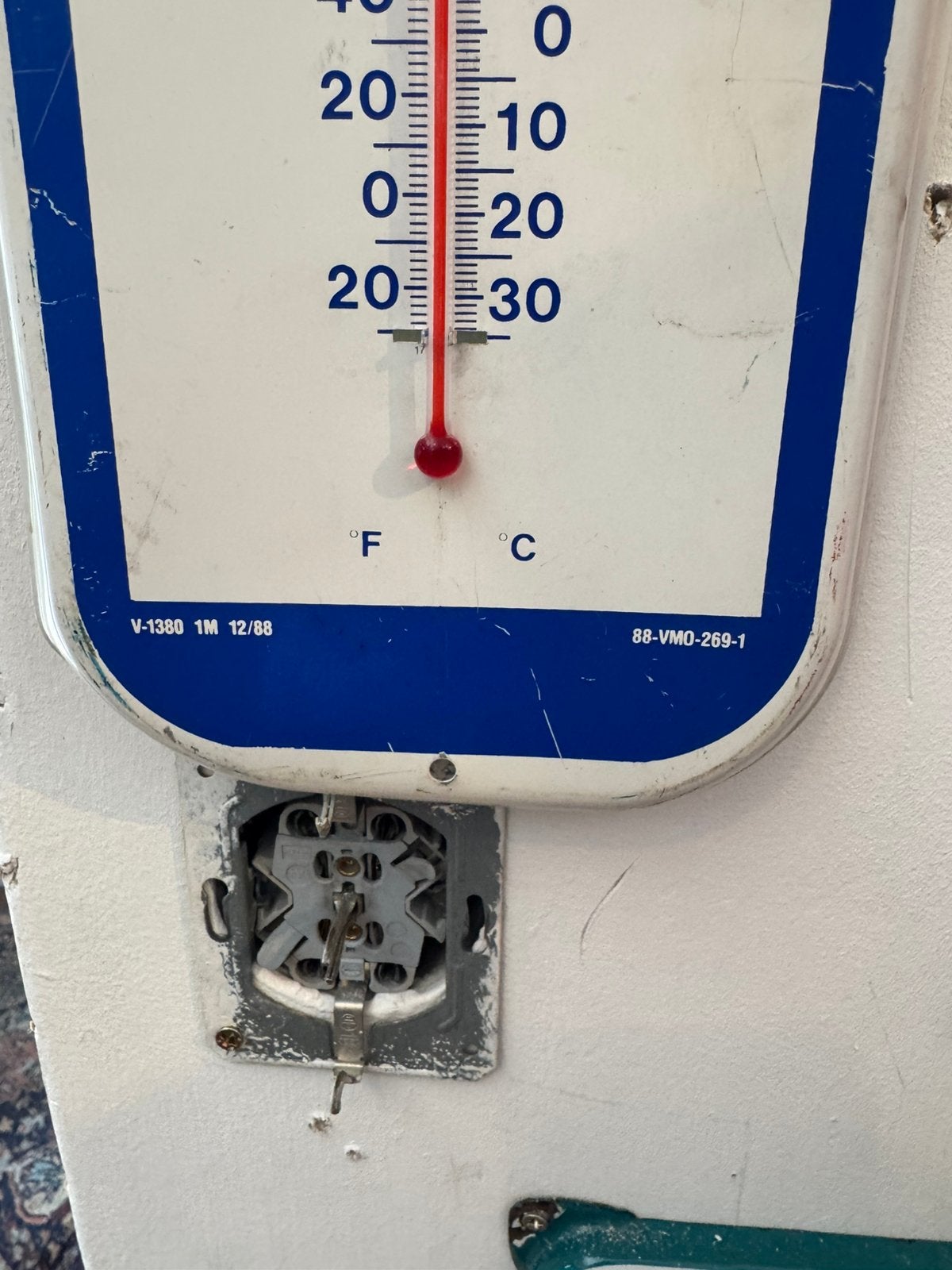 VALVOLINE oude reclame thermometer, Verzamelen, Merken en Reclamevoorwerpen, Ophalen of Verzenden, Gebruikt, Reclamebord