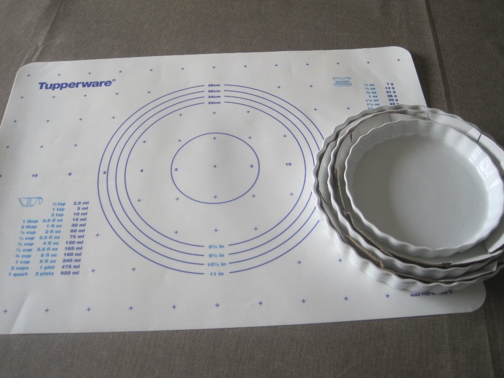 3 vuurvaste taartvormen Scapella Tupperware, Hobby en Vrije tijd, Ophalen of Verzenden, Zo goed als nieuw, Taarten, Bakvorm