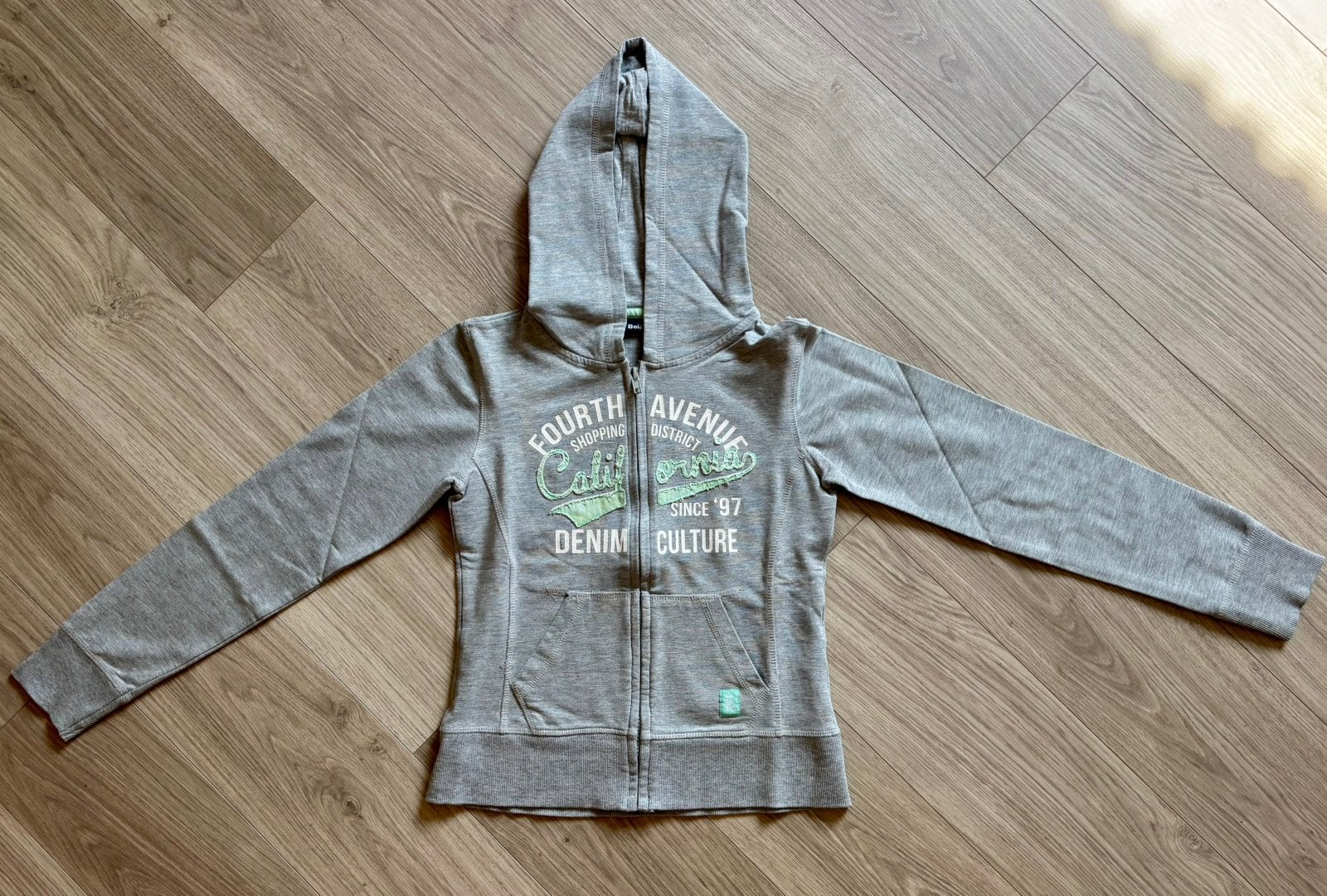 Grijze vest met rits van Bel en bo maat 152, Kinderen en Baby's, Kinderkleding | Maat 152, Ophalen of Verzenden, Zo goed als nieuw