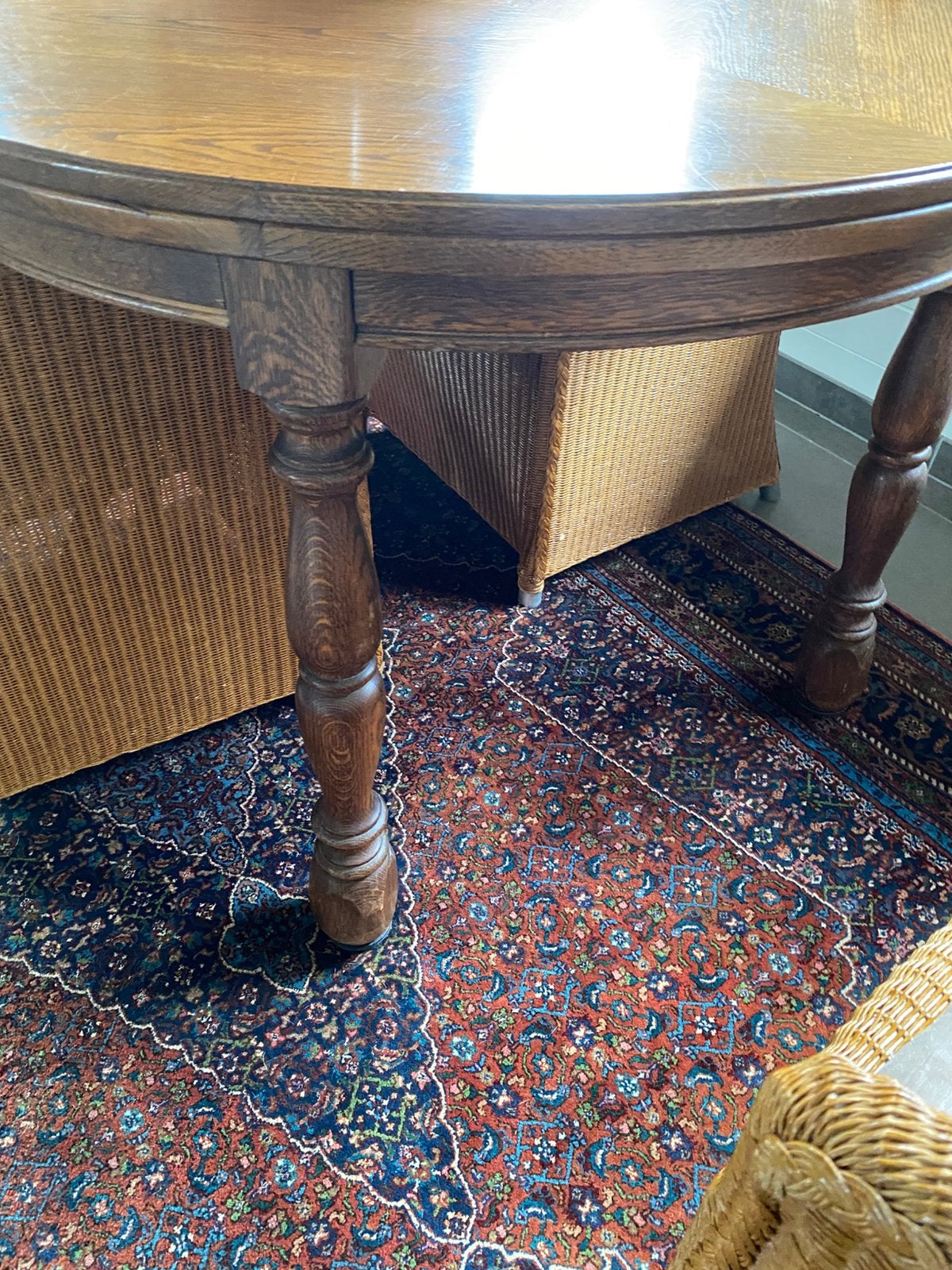 Eiken tafel, Enlèvement