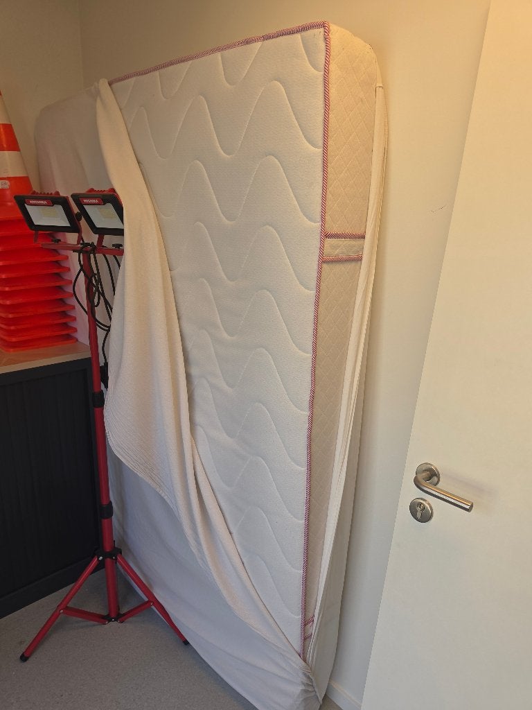 Matelas Dorsoline 160 x 200 x 19, Wit, Tweepersoons, Ophalen of Verzenden, Zo goed als nieuw