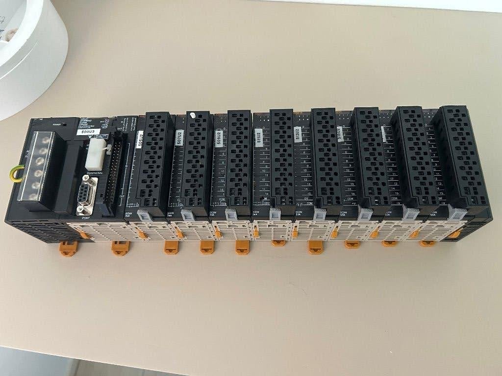 Omron SYSMAC CJ1M-CPU22 PLC Set + 7x I/O Module Werkend, Hobby en Vrije tijd, Elektronica-componenten, Ophalen of Verzenden, Gebruikt