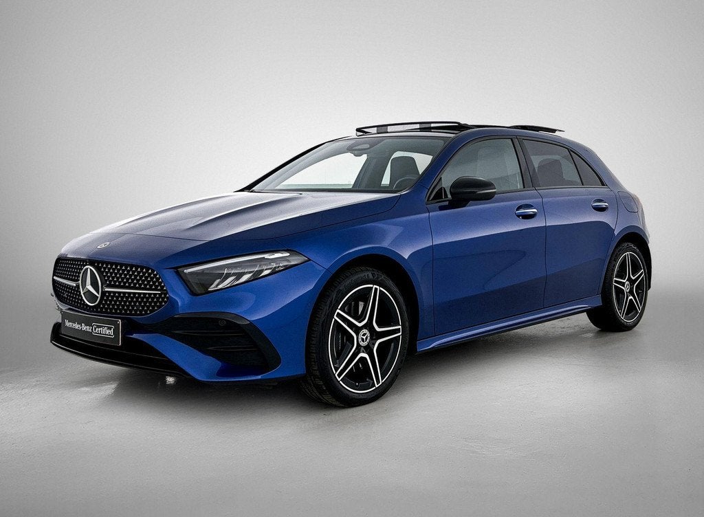 Mercedes-Benz A-klasse 250 e Hatchback AMG Line | Panoramisc, Auto's, Stof, Gebruikt, 4 cilinders, 16 kWh