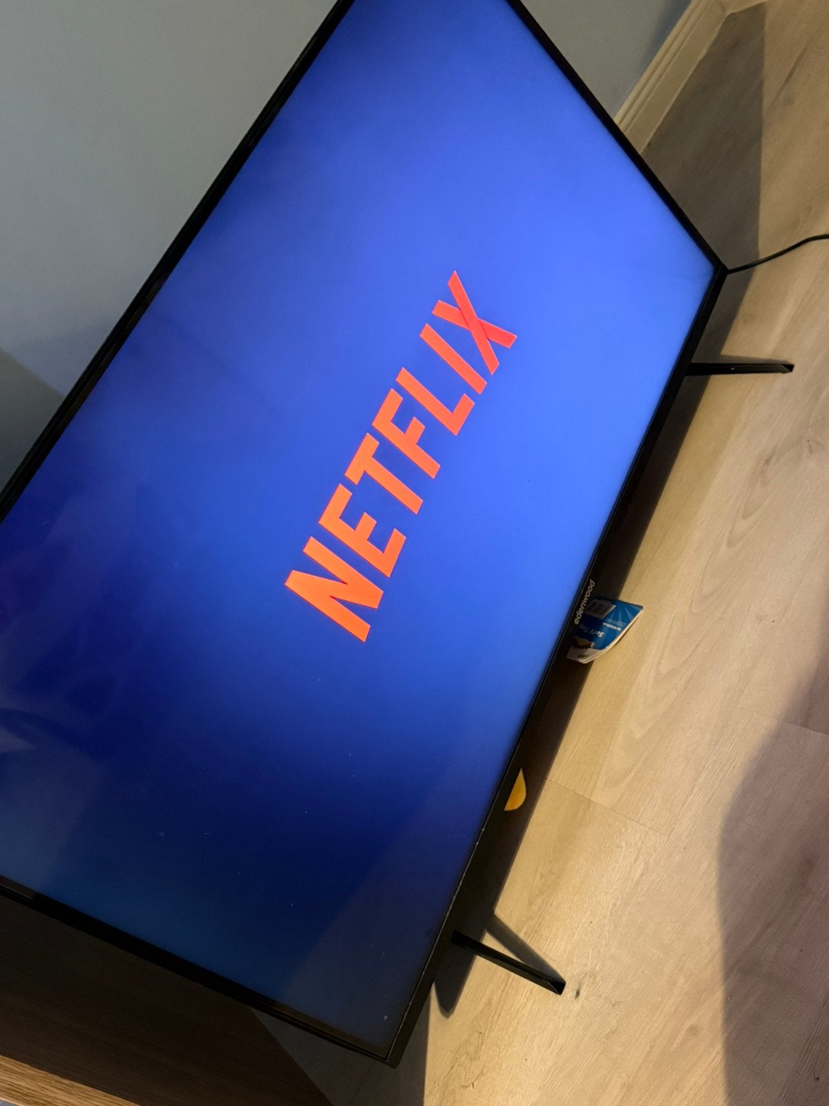 Edenwood  43inch, Audio, Tv en Foto, Ophalen, Zo goed als nieuw