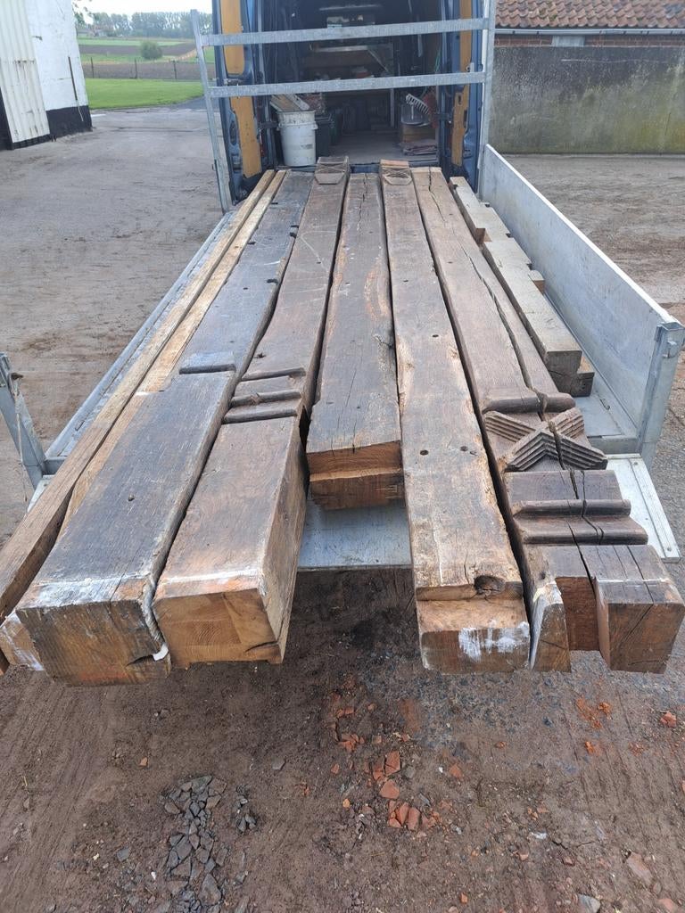 Lot oude eiken balken, Ophalen, Balken