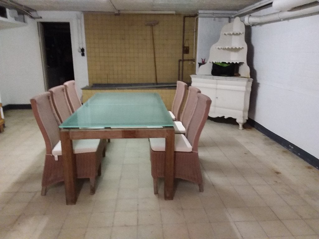Tafel met stoelen, Teck, Cinq personnes ou plus, Enlèvement, Utilisé