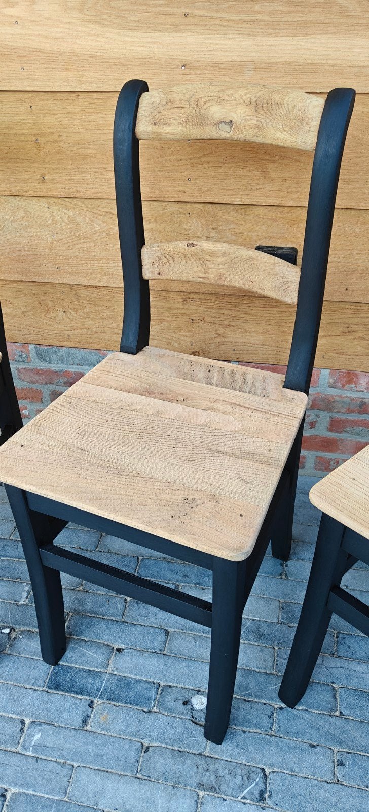 eiken stoelen, Enlèvement