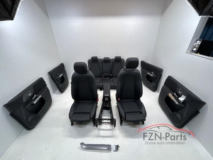 Mercedes-Benz X247 GLB-klasse Interieur 5 Zit Zwart Stof Lee, Ophalen of Verzenden, Gebruikt