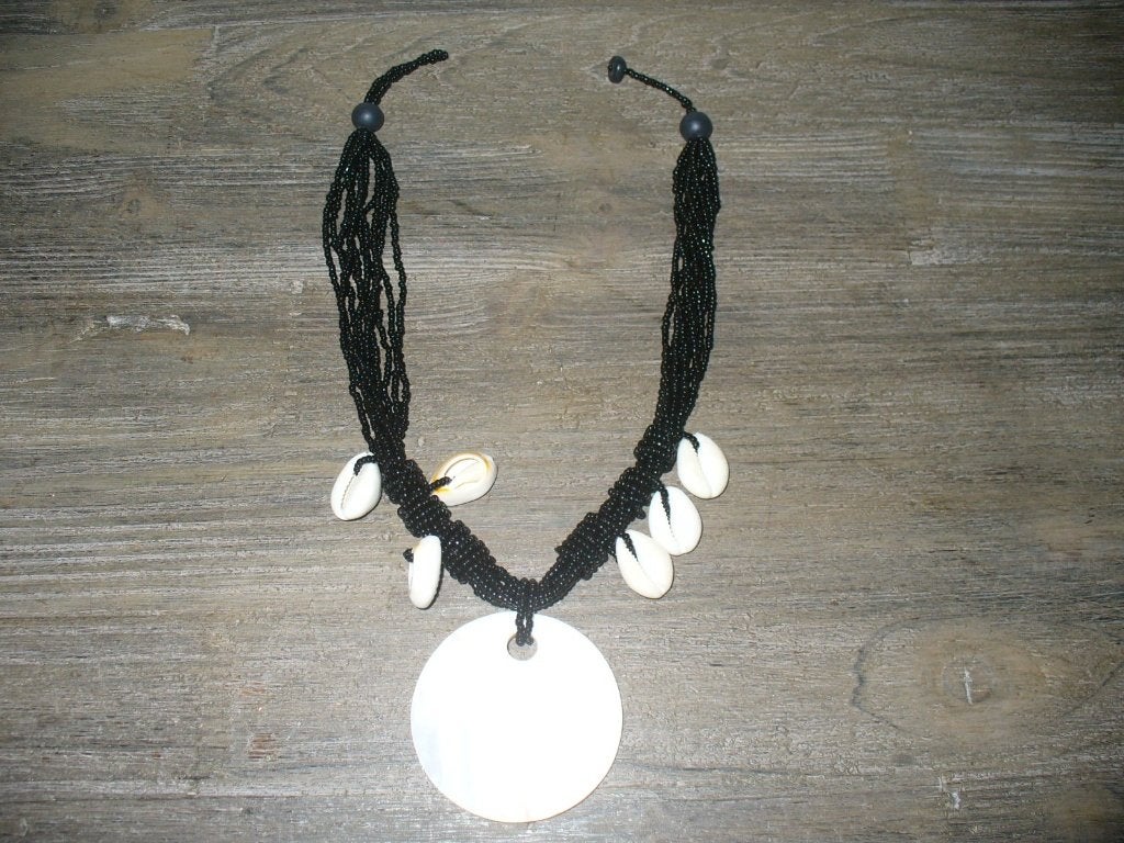 Zwarte ketting met kleine pareltjes, Enlèvement ou Envoi, Comme neuf