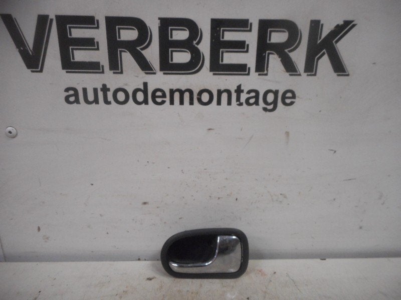 POIGNEE INTÉRIEURE ARRIÈRE DROITE Ford Ranger, Arrière, Henry-Ford-Straße  1
50735  Köln, DE, Ford-Werke GmbH, Kunden@ford.com