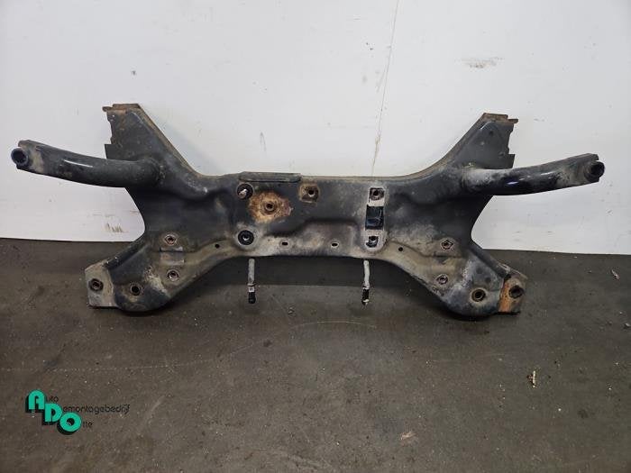 Subframe van een Mitsubishi Colt (Colt 08-), Gebruikt, -, -, Ophalen of Verzenden