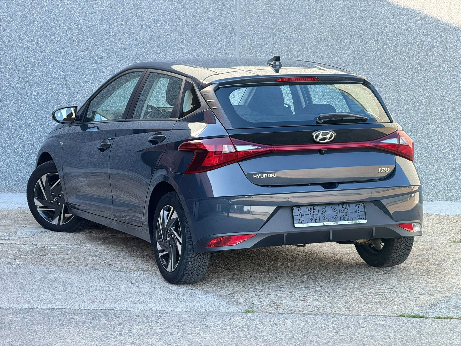 Hyundai i20 1.0 T-GDI 48V-Hybrid 09/2023 AUTOMATIQUE/garanti, Auto's, Automaat, Stof, Bedrijf, Berline