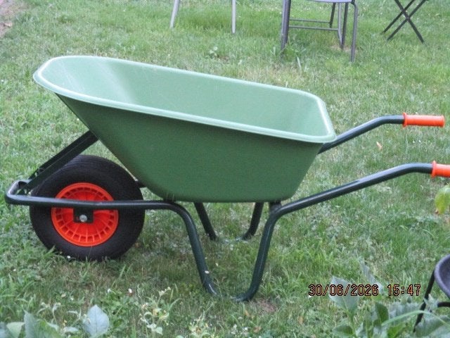 pvc groene kruiwagen, Ophalen, Gebruikt, Handmatig
