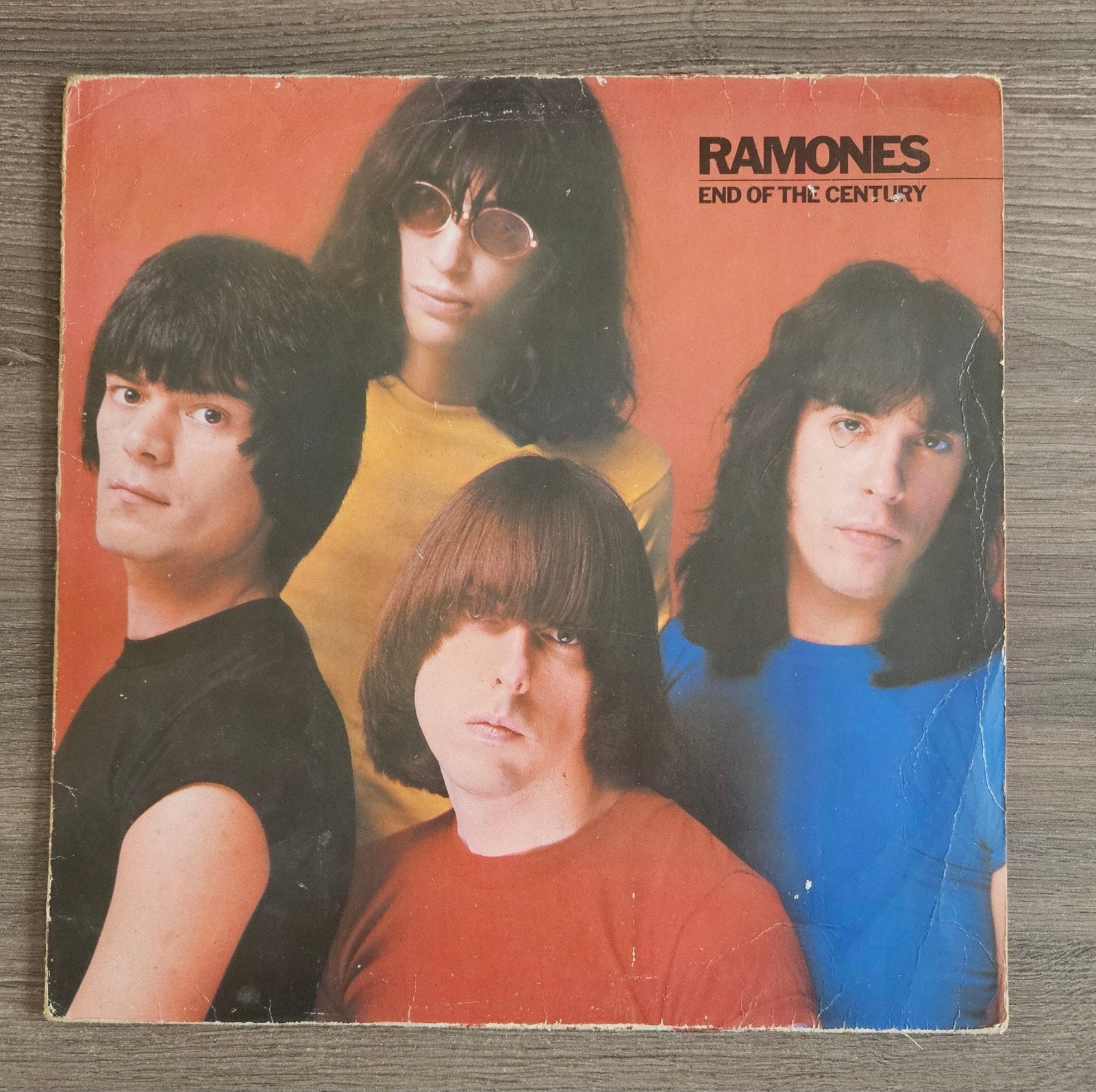 Ramones - End of the century, Ophalen