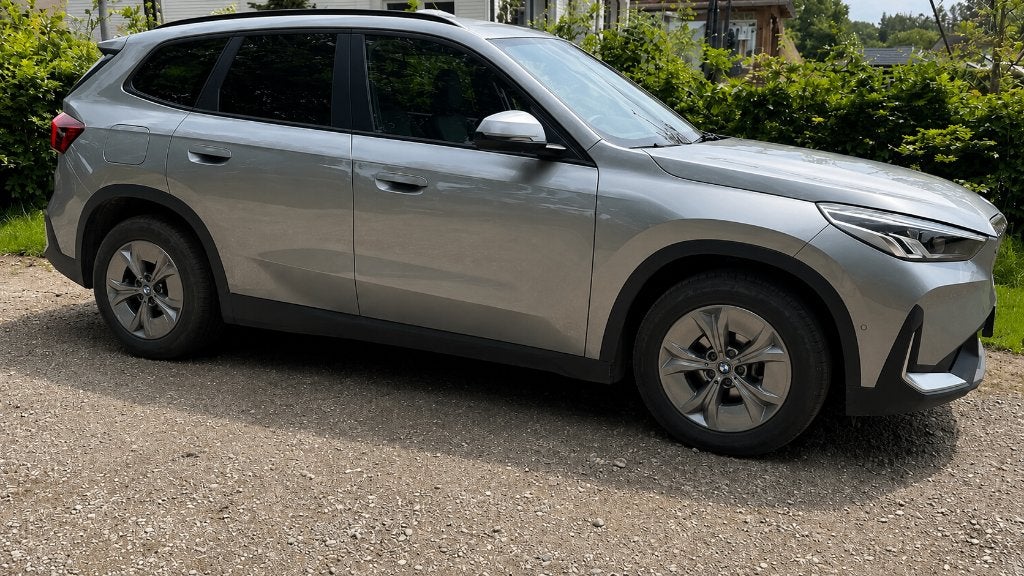 BMW IX1, Autos, Argent ou Gris, Achat, Euro 6, Carnet d'entretien