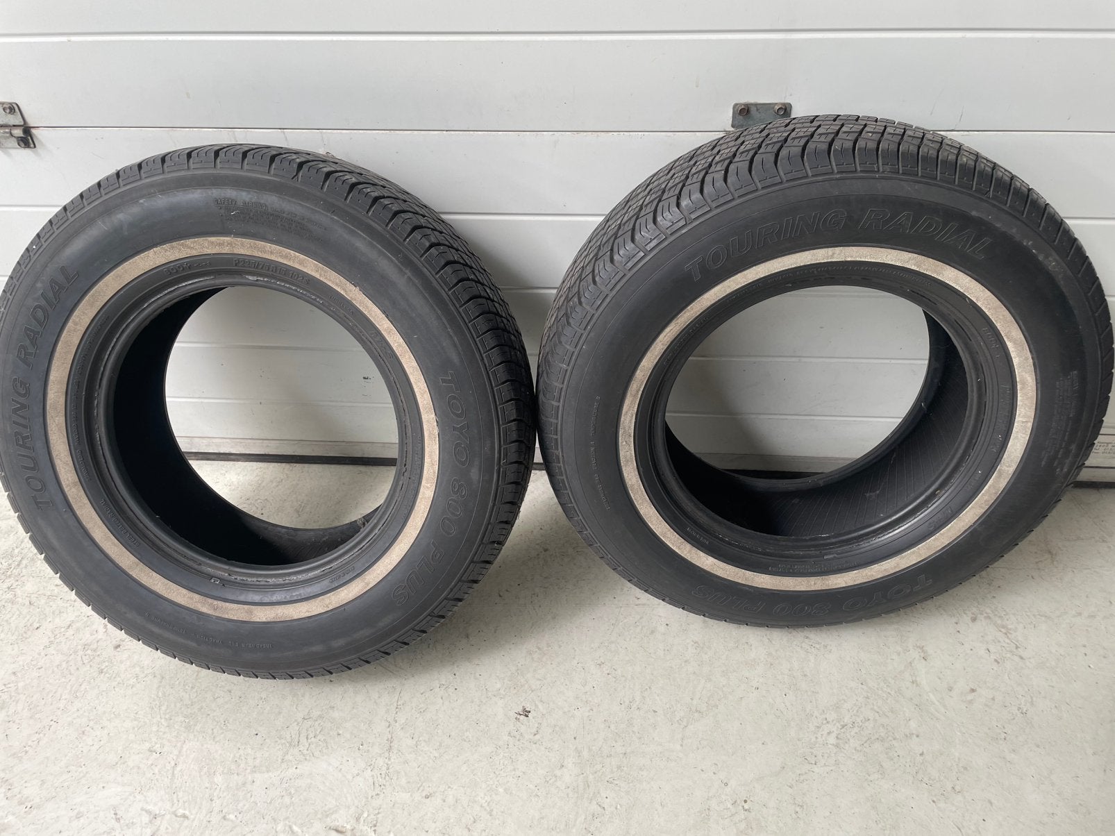 Toyo 300 plus 225/75r15, Auto-onderdelen, Banden en Velgen, Ophalen, 15 inch, All Season, 225 mm