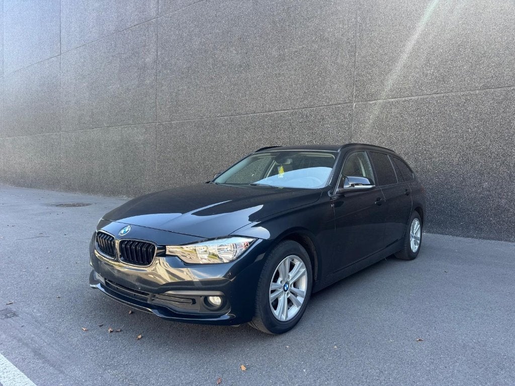 BMW 316d - Automaat - Euro 6b - Facelift, Auto's, Automaat, Dealer onderhouden, Achterwielaandrijving, 1995 cc