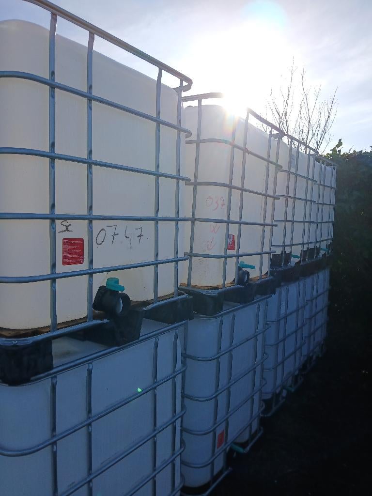 Cubi 1000l, 150 litres ou plus, Enlèvement, Utilisé, Avec robinet