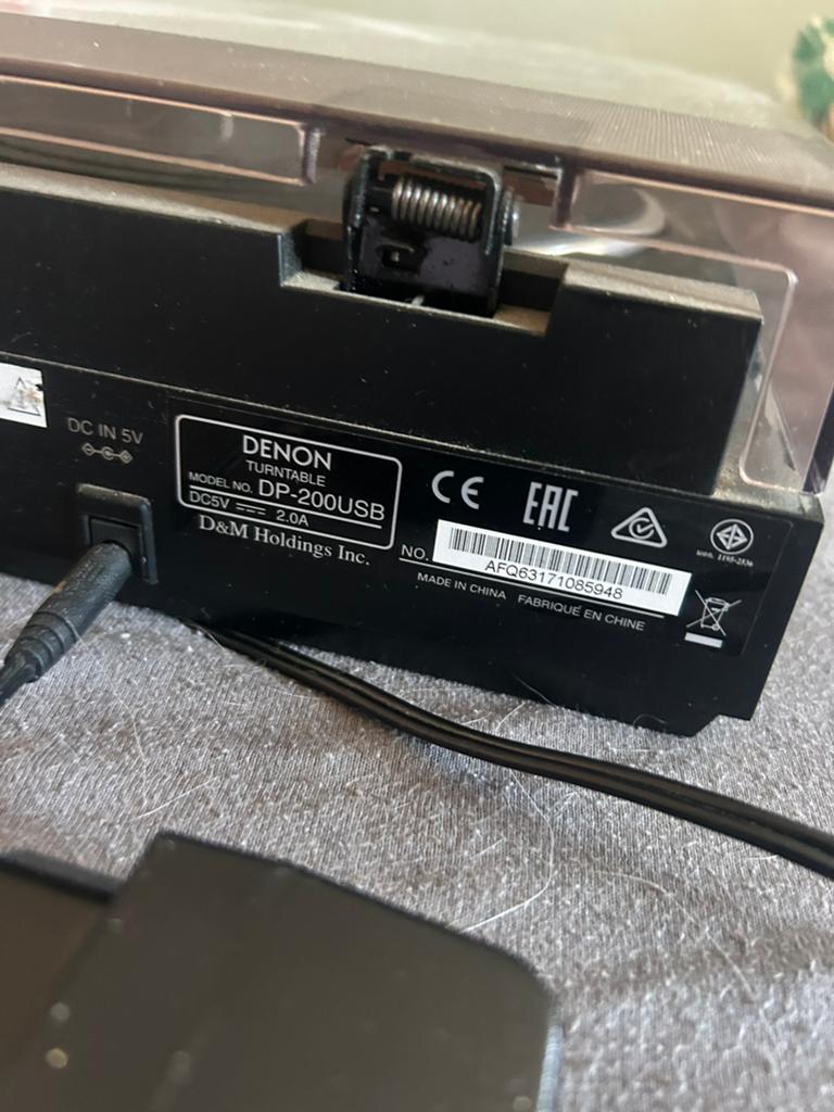 Versterker met platen speler, Audio, Tv en Foto, Karaoke-apparatuur, Ophalen, Zo goed als nieuw, Versterker of Tuner