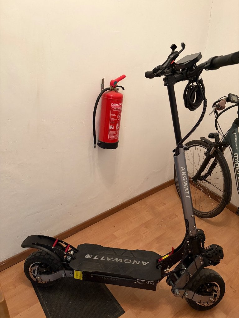 Trottinette Angwatt c1 2.0, Enlèvement, Comme neuf, Step électrique (E-scooter), Angwatt