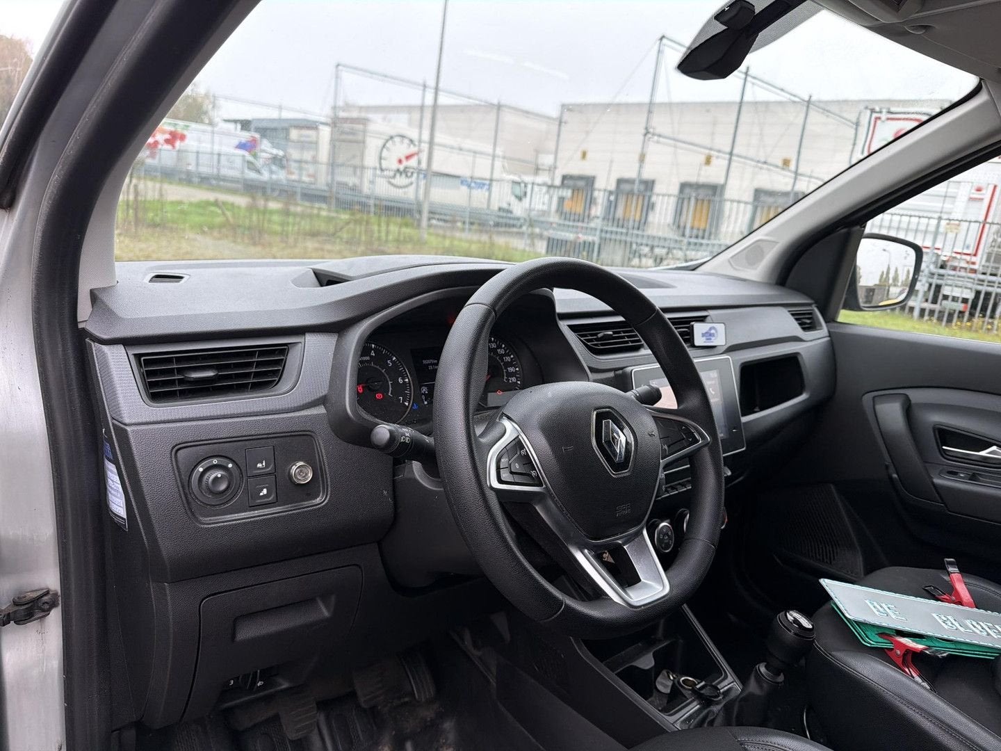 Renault Express 1.5 dCi 95 Comfort + | € 4.850,- NETTO! |, Argent ou Gris, Achat, 139 g/km, Entreprise